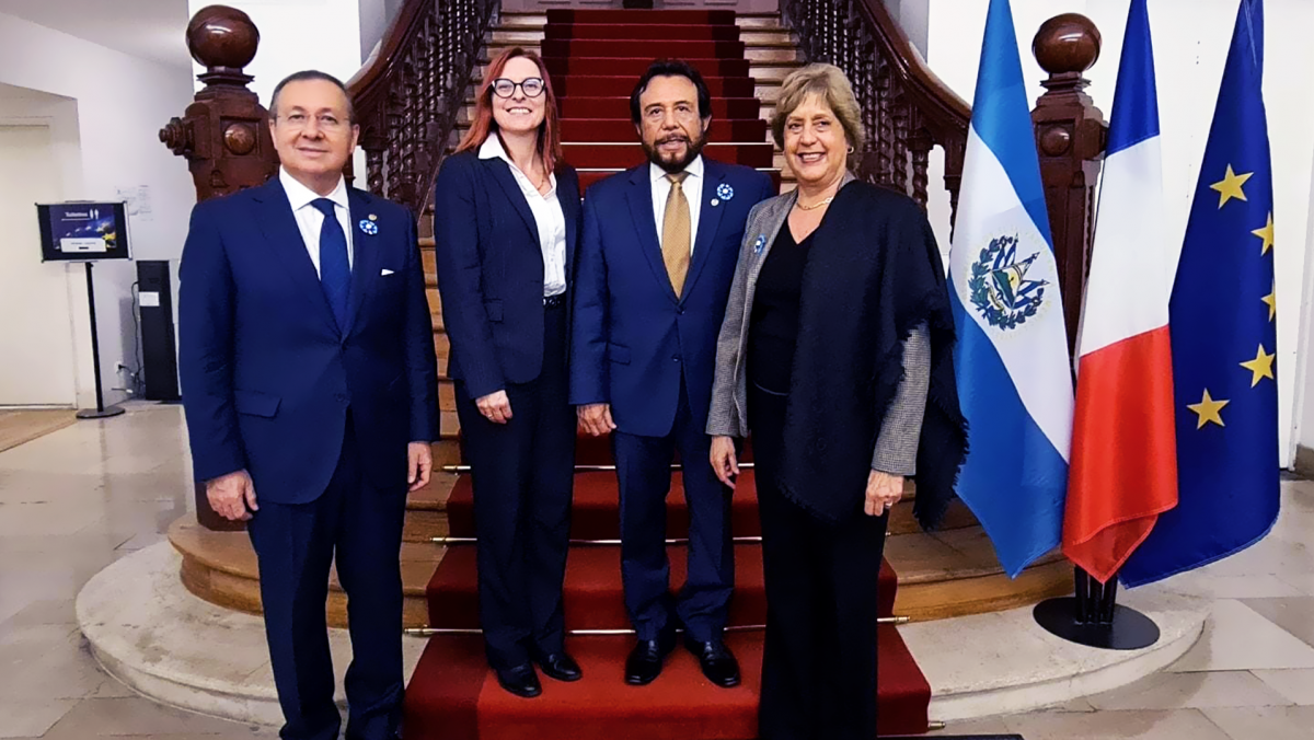 Signature d'accords avec le Salvador - 9 novembre 2022 (2)
