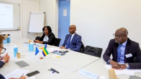 Mai 2023 | Echanges avec une délégation gabonaise sur la formation initiale des administrateurs de l’Etat, les activités de formation continue et l’actualité du Centre de documentation (CRID)